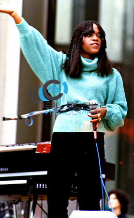 Evelyn "Champagne" King at World Trade Center in NY Lunchtime Concert Series - 1980's
